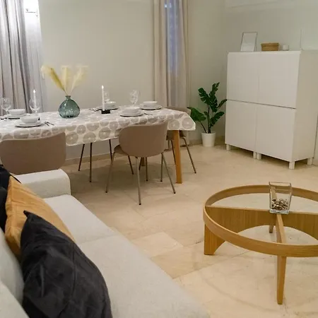 Amazing Duplex With Private Pool Close To Seville Semesterbostad *